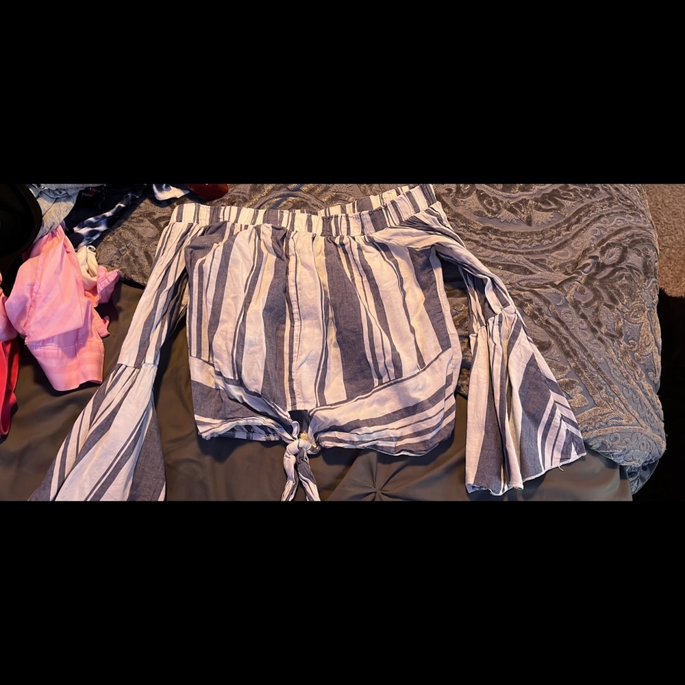 Cute Charlotte Russe top